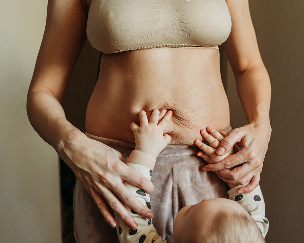 Body After Pregnancy | Post Pregnancy Belly | Postpartum Body Changes | Sagging Breasts After Pregnancy